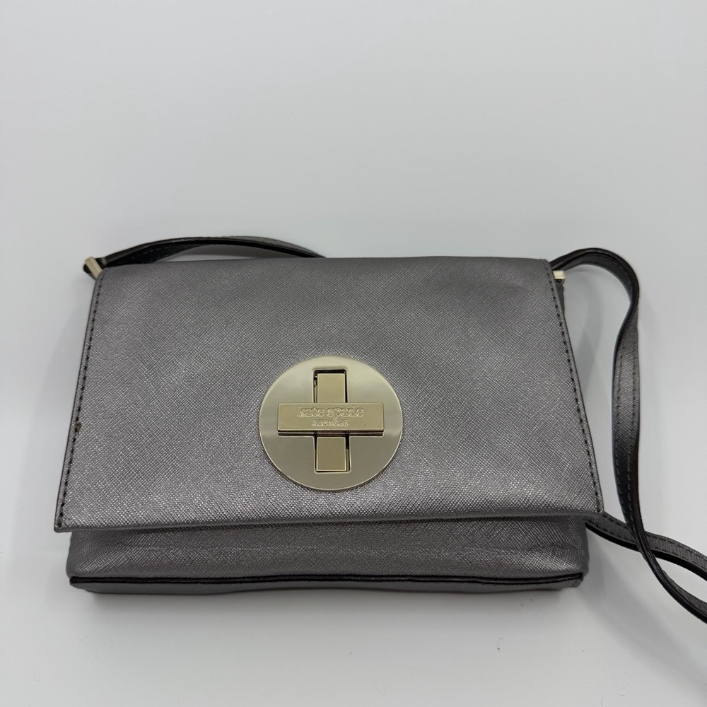 Kate Spade New York Sally Metallic Gray Saffiano Leather Crossbody Bag Turn Lock